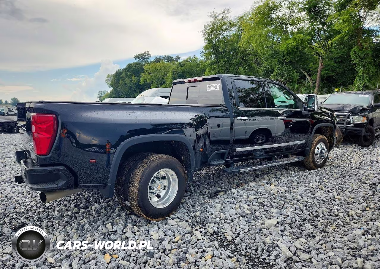 2026 Chevrolet Silverado K3500 High Country VIN:1GC4KVEY4TF167034 - 3