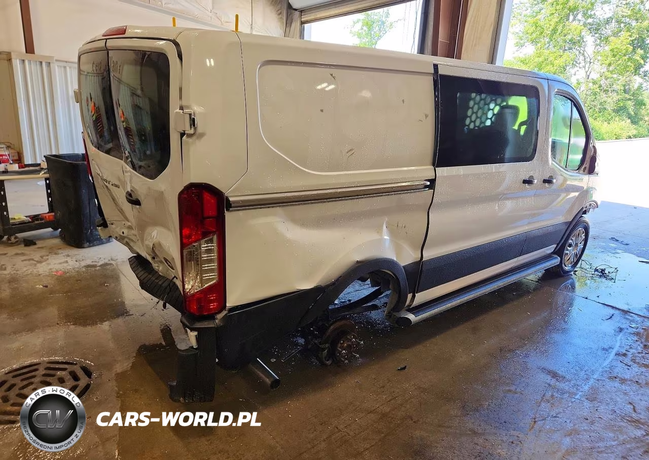 2025 Ford Transit 250 Delivery Van VIN:1FTBR1Y89SKA72580 - 3