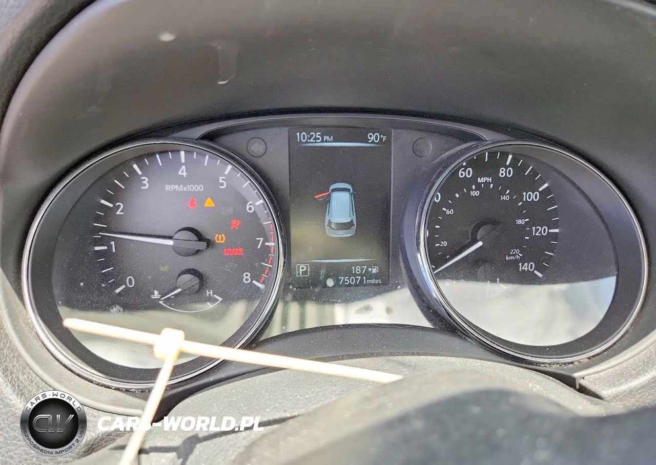 2017 Nissan Rogue Sv VIN:5N1AT2MTXHC787394 - 9