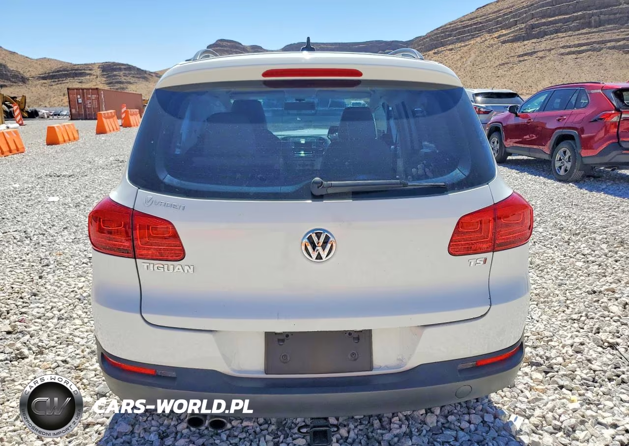 2017 Volkswagen Tiguan S VIN:WVGAV7AX3HK033371 - 6
