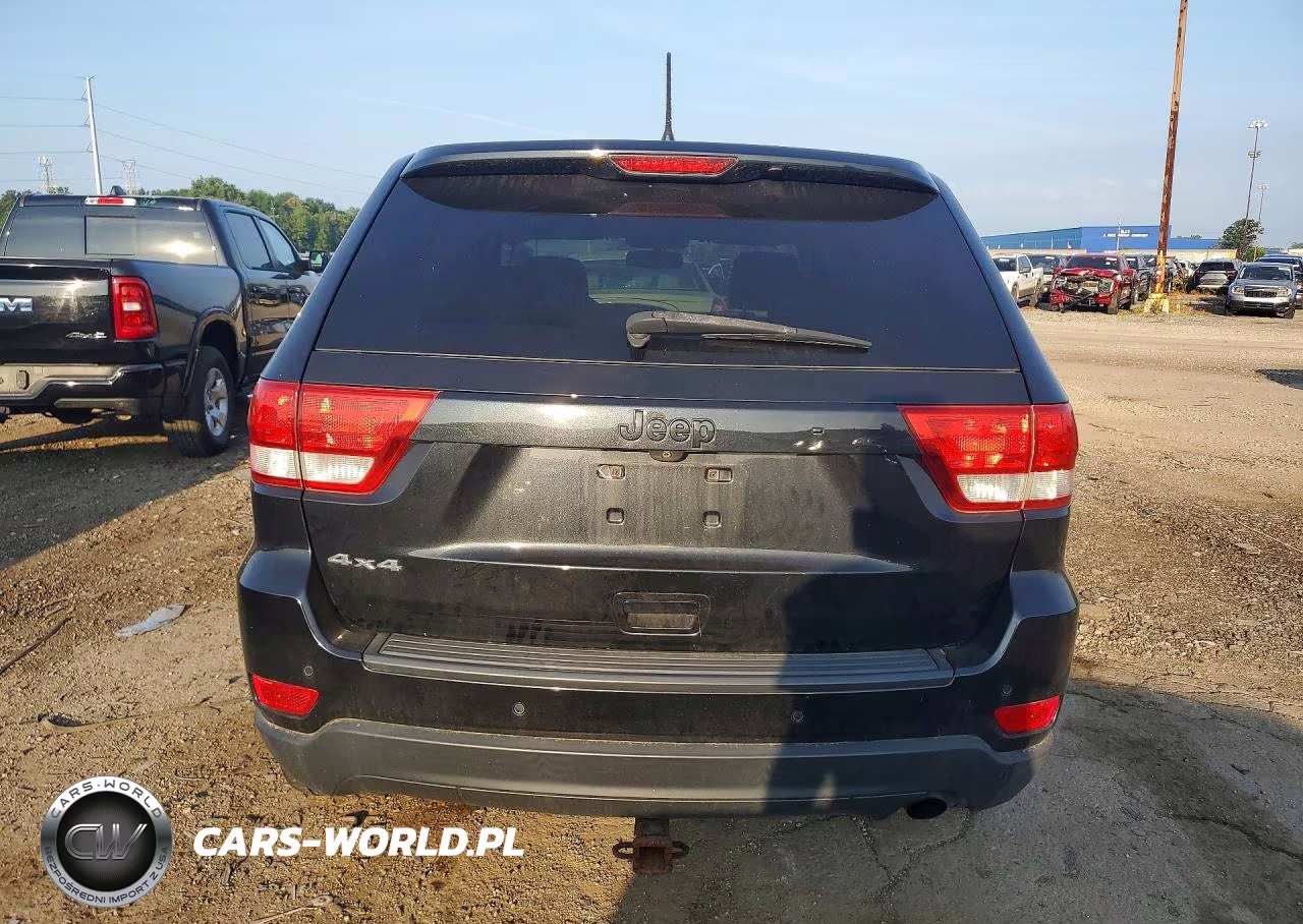 2012 Jeep Grand Cherokee Laredo VIN:1C4RJFAGXCC349950 - 6