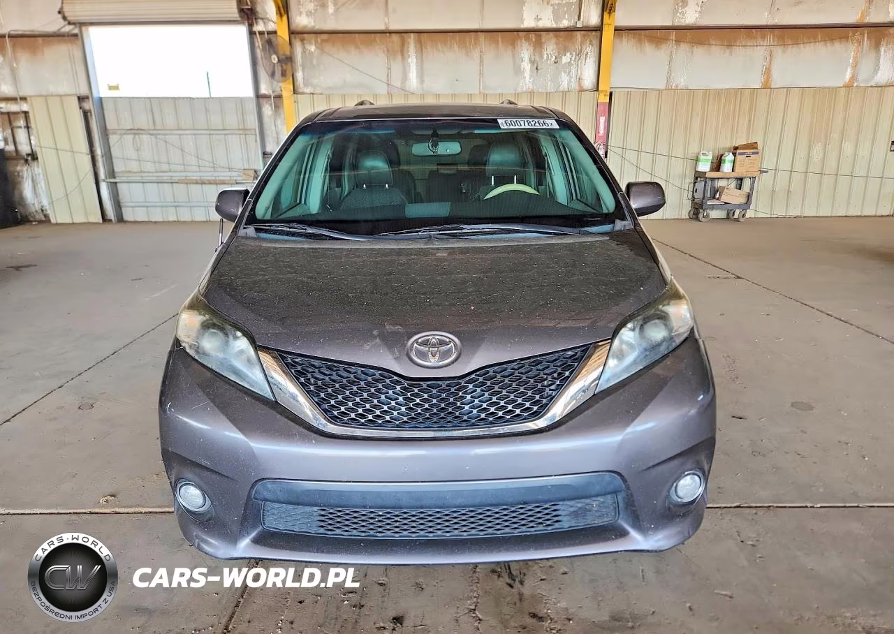 2014 Toyota Sienna Sport VIN:5TDXK3DC3ES499721 - 5