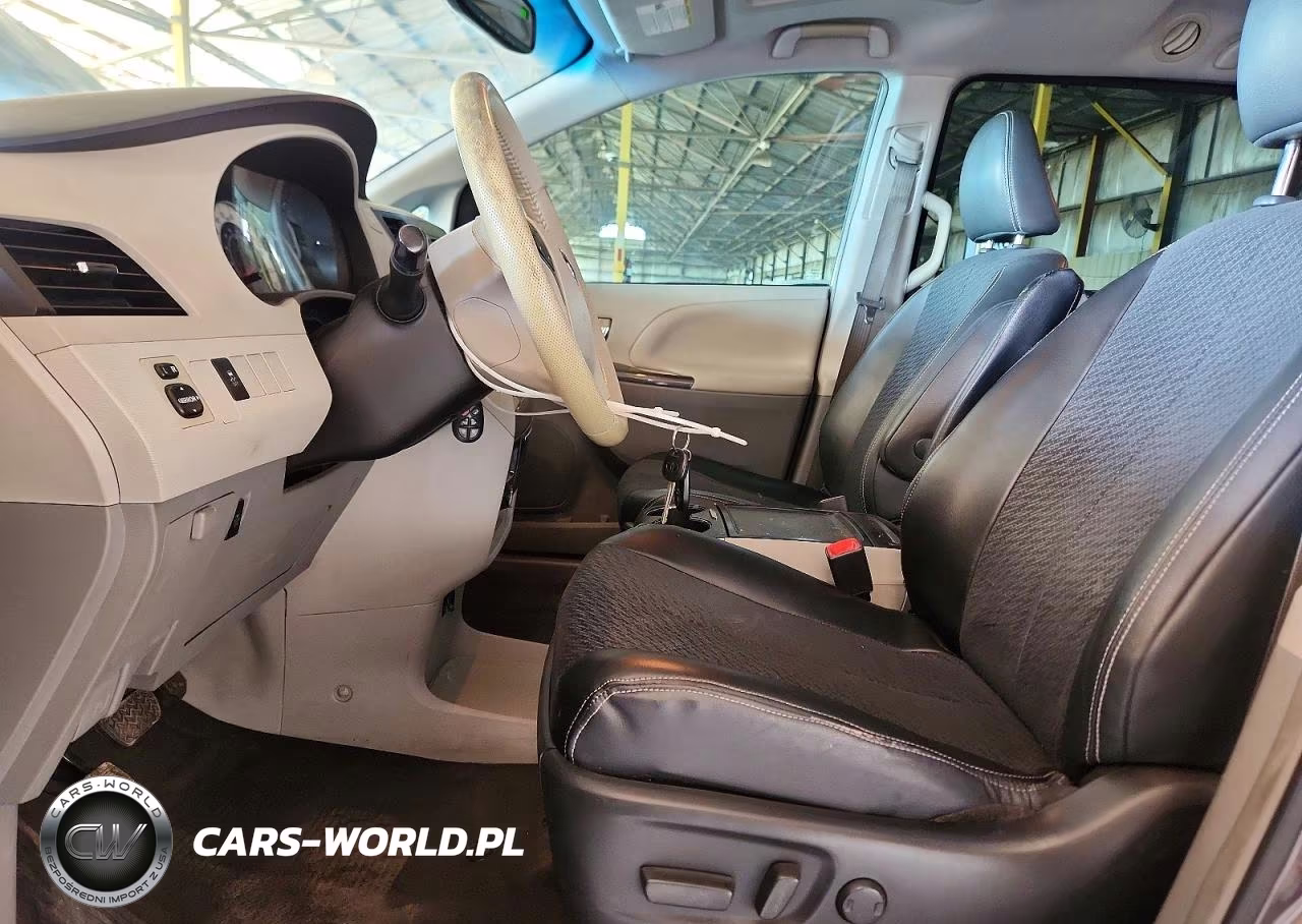 2014 Toyota Sienna Sport VIN:5TDXK3DC3ES499721 - 7