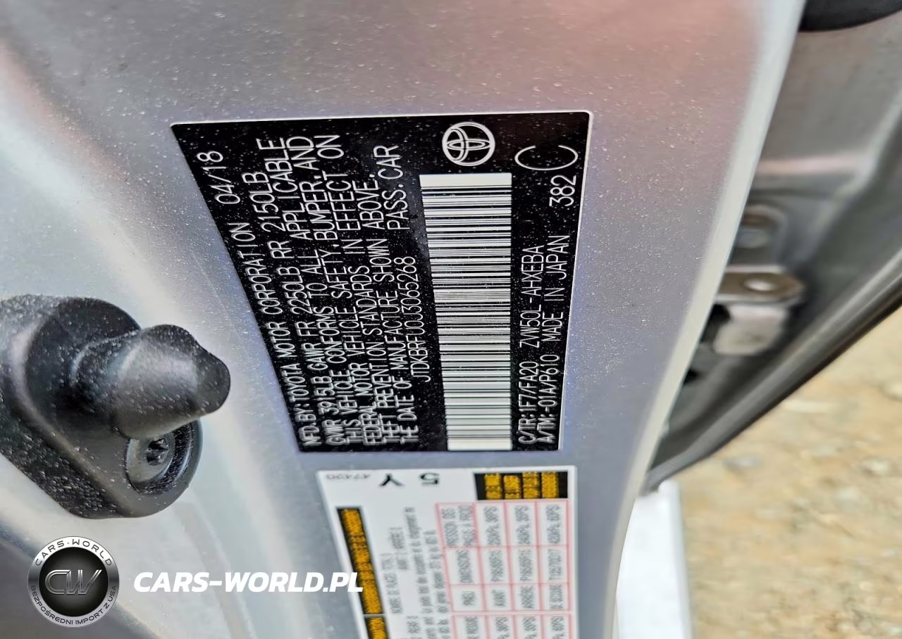 2018 Toyota Prius Two VIN:JTDKBRFU0J3065268 - 12