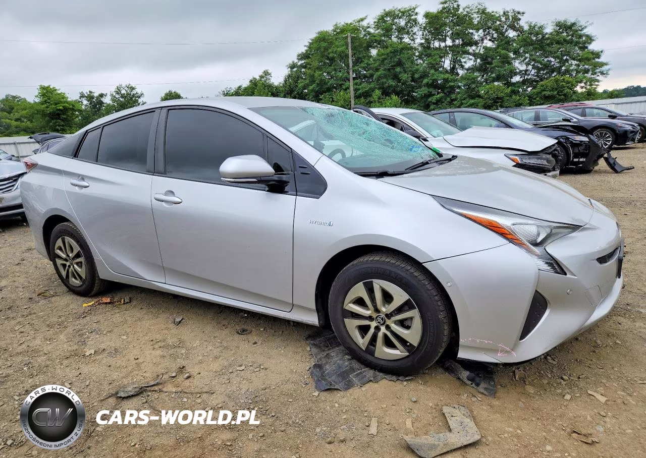 2018 Toyota Prius Two VIN:JTDKBRFU0J3065268 - 4