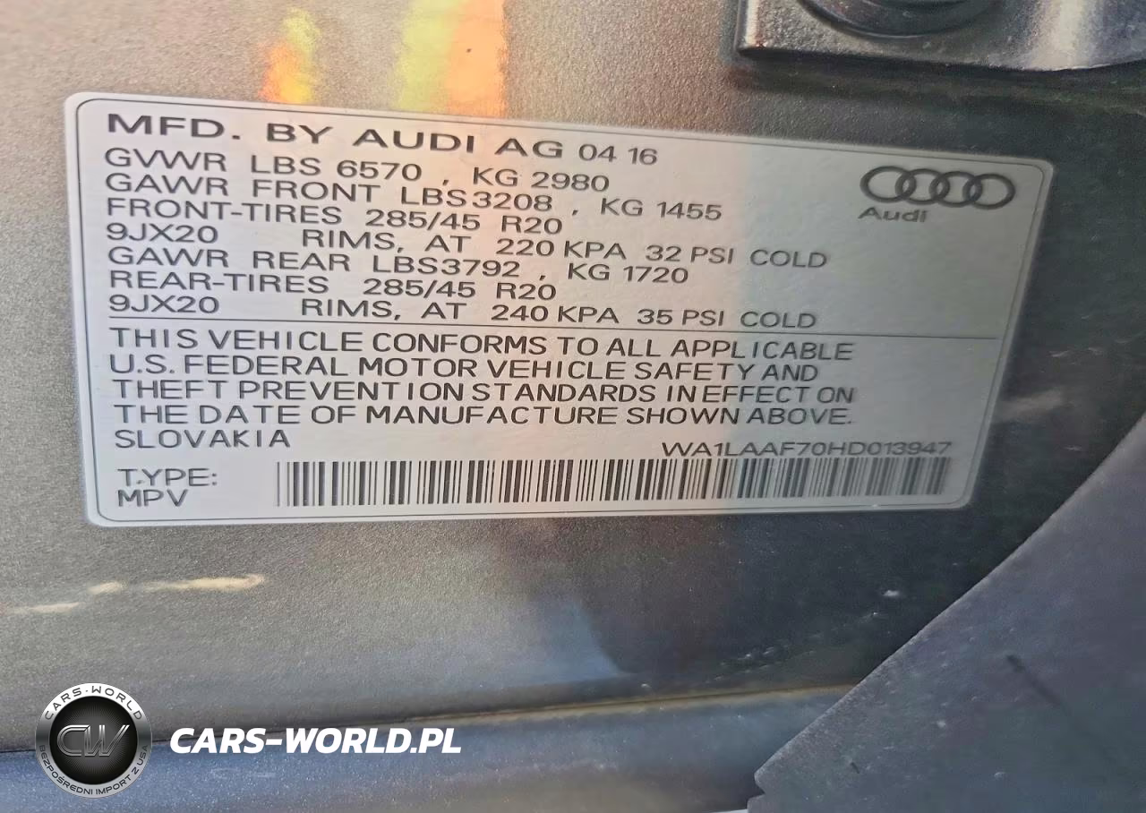 2017 Audi Q7 Premium Plus VIN:WA1LAAF70HD013947 - 13