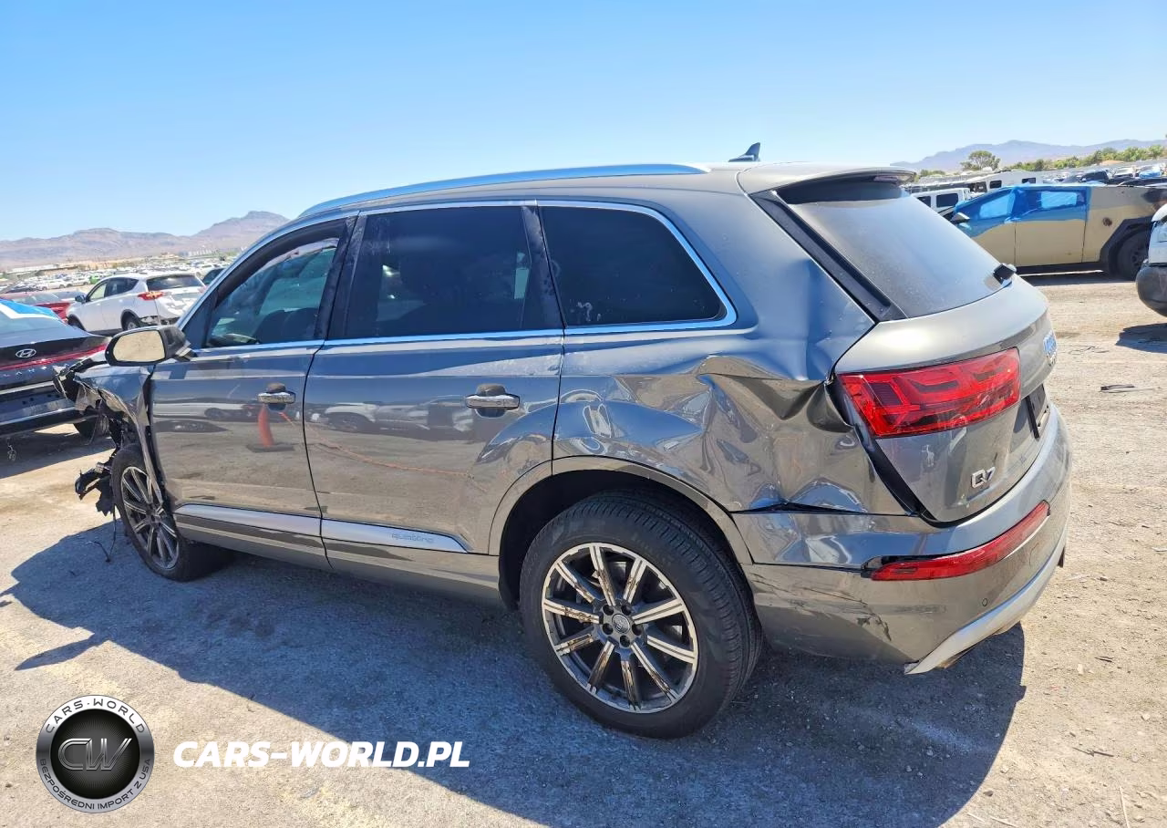 2017 Audi Q7 Premium Plus VIN:WA1LAAF70HD013947 - 2