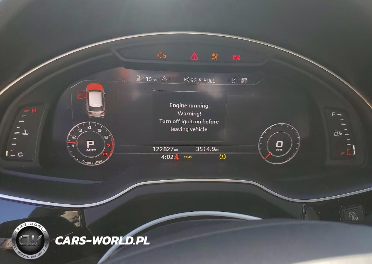 2017 Audi Q7 Premium Plus VIN:WA1LAAF70HD013947 - 9