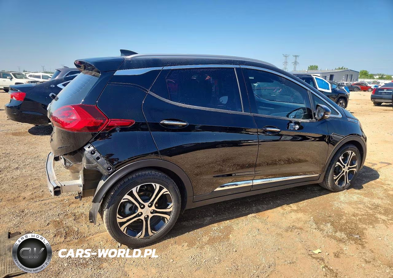 2021 Chevrolet Bolt Ev Premier VIN:1G1FZ6S04M4102943 - 3