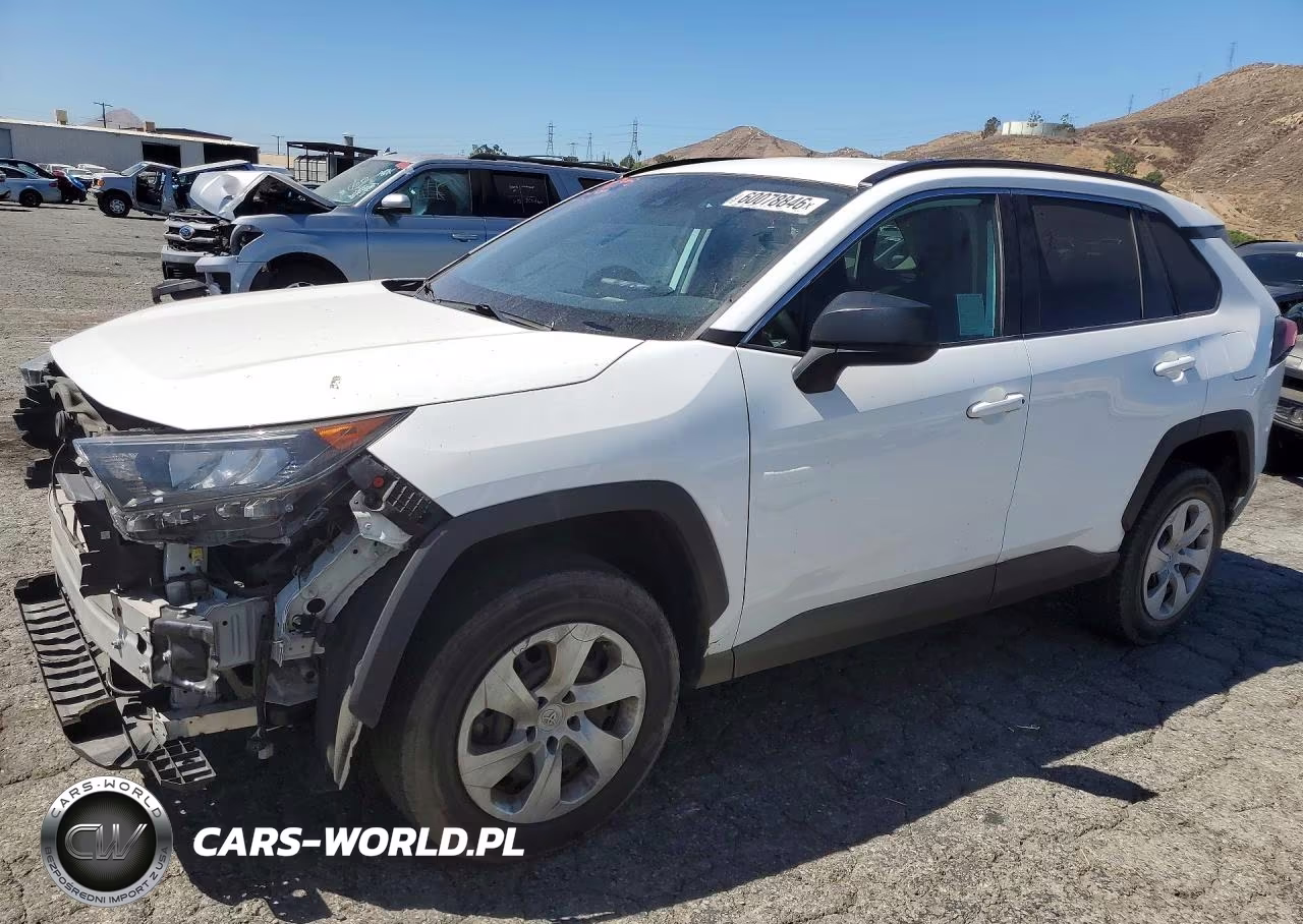 2020 Toyota Rav4 Le – zdjęcie 1 z 13