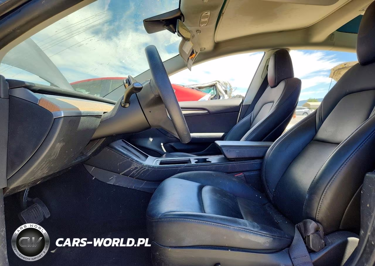 2023 Tesla Model 3 VIN:5YJ3E1EAXPF693662 - 7