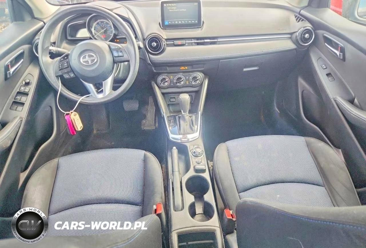 2016 Scion Ia Base VIN:3MYDLBZV8GY104689 - 8