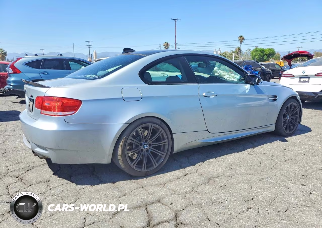 2009 BMW M3 VIN:WBSWD93549PY43836 - 3