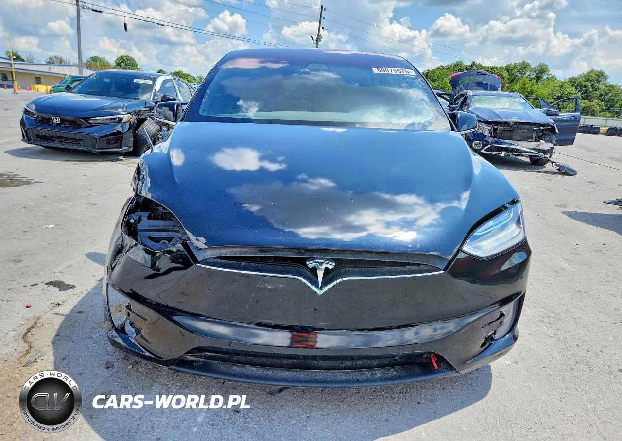 2017 Tesla Model X VIN:5YJXCBE26HF049096 - 5