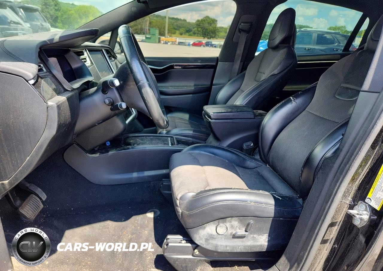 2017 Tesla Model X VIN:5YJXCBE26HF049096 - 7