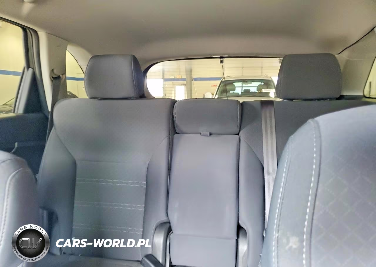 2017 Kia Sorento Lx VIN:5XYPG4A38HG199587 - 10