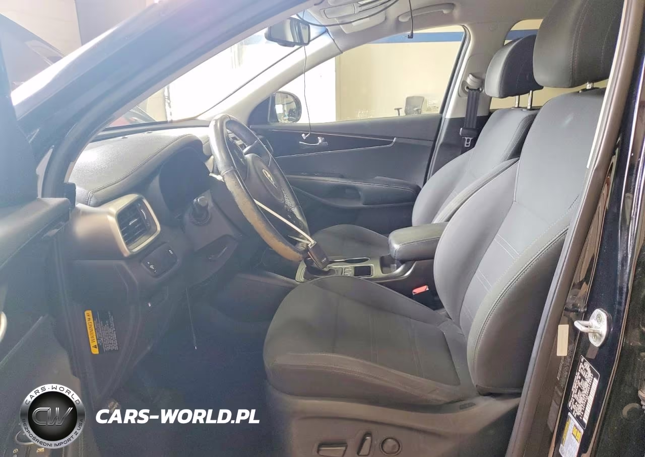 2017 Kia Sorento Lx VIN:5XYPG4A38HG199587 - 7