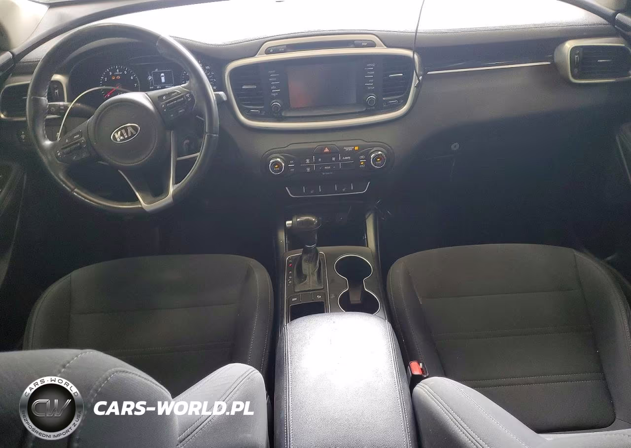2017 Kia Sorento Lx VIN:5XYPG4A38HG199587 - 8
