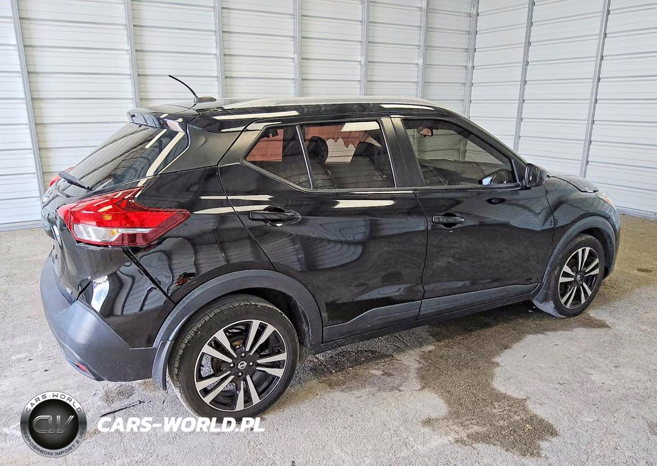2019 Nissan Kicks Sv VIN:3N1CP5CU1KL534184 - 3