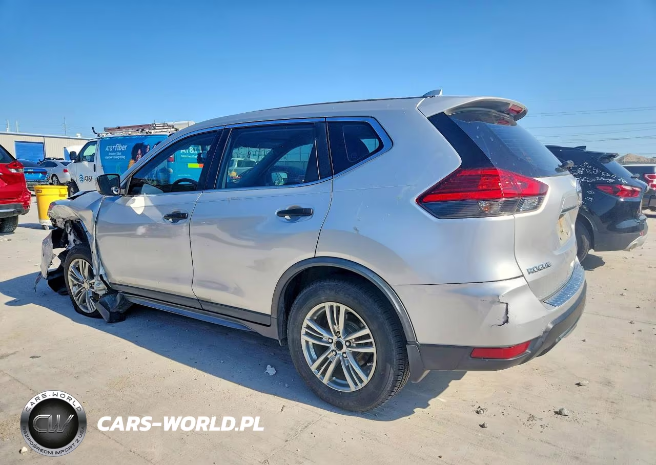 2017 Nissan Rogue S VIN:JN8AT2MT0HW386461 - 2
