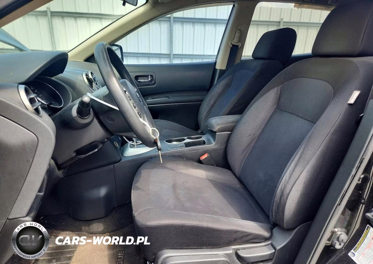 2013 Nissan Rogue S VIN:JN8AS5MT1DW549021 - 7