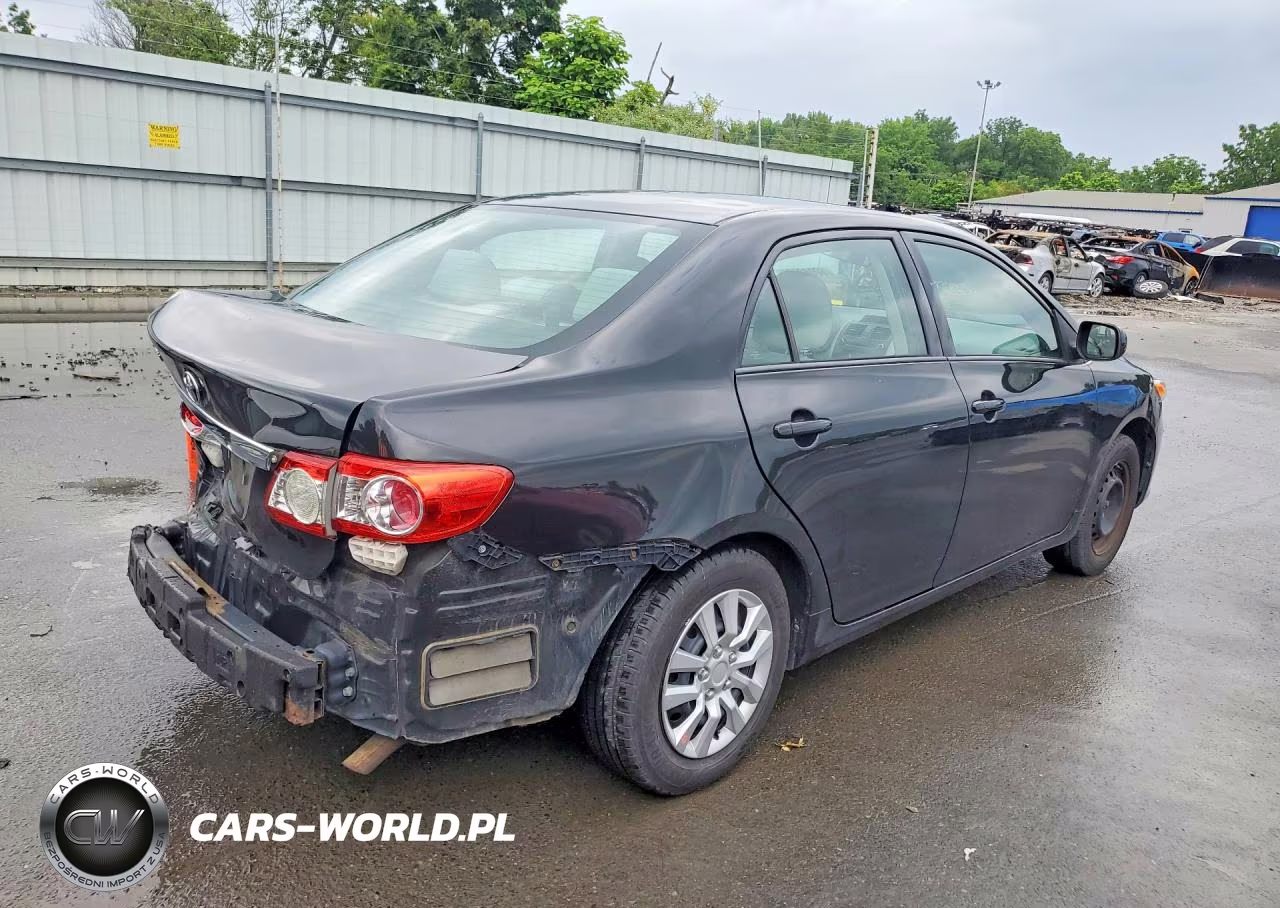 2013 Toyota Corolla L VIN:2T1BU4EE0DC067671 - 3