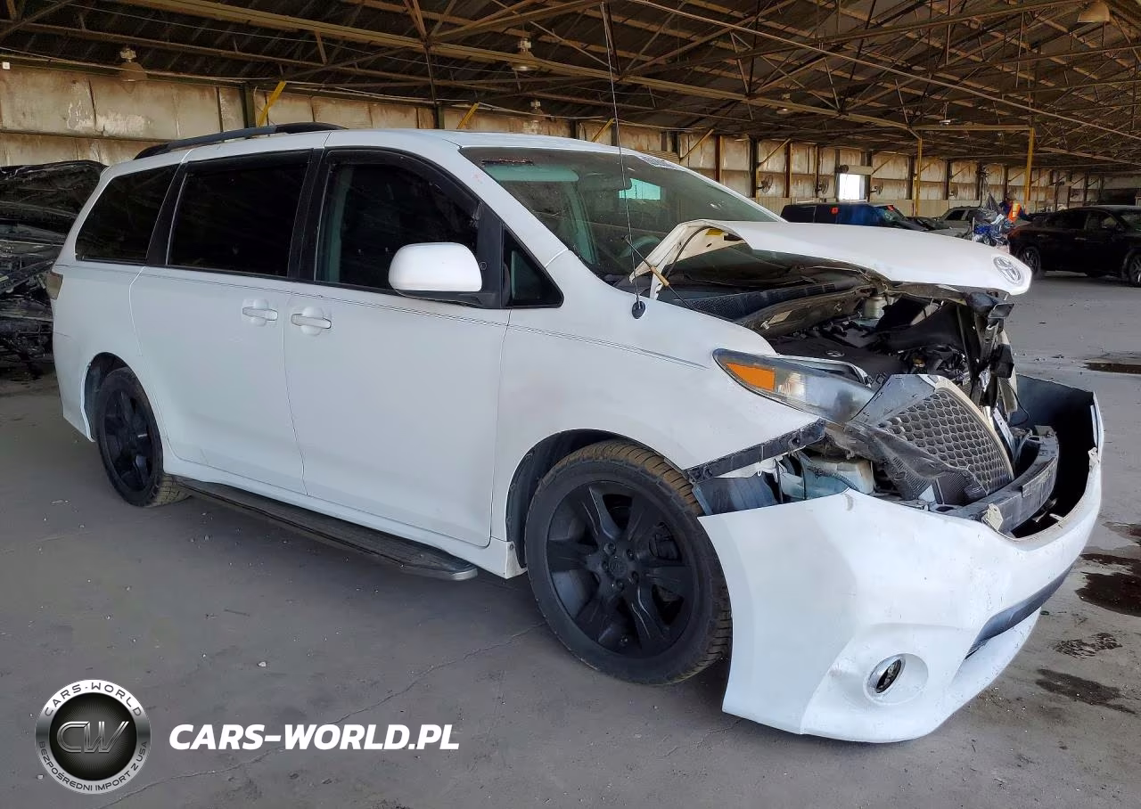 2011 Toyota Sienna Sport VIN:5TDXK3DCXBS054422 - 4