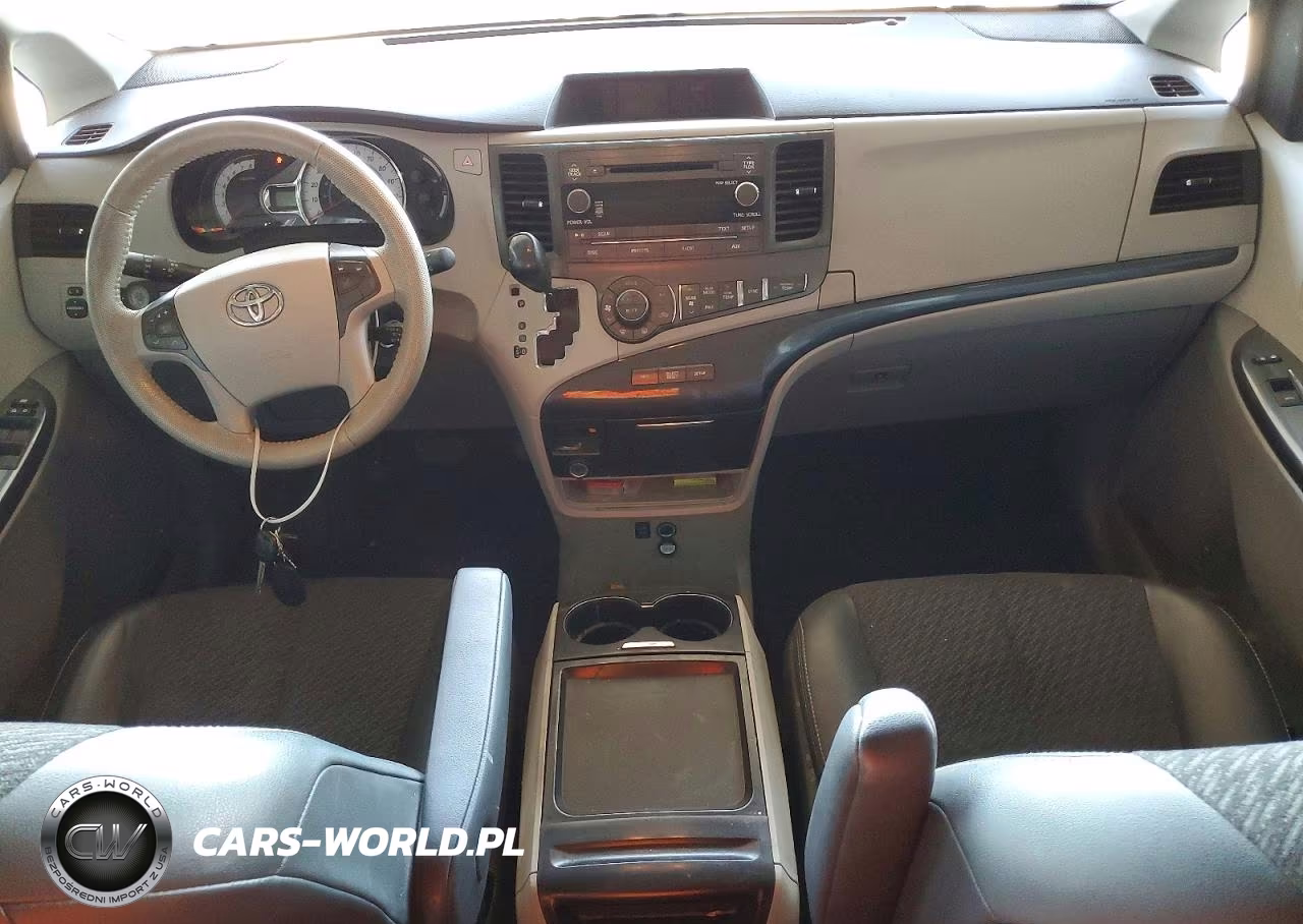 2011 Toyota Sienna Sport VIN:5TDXK3DCXBS054422 - 8
