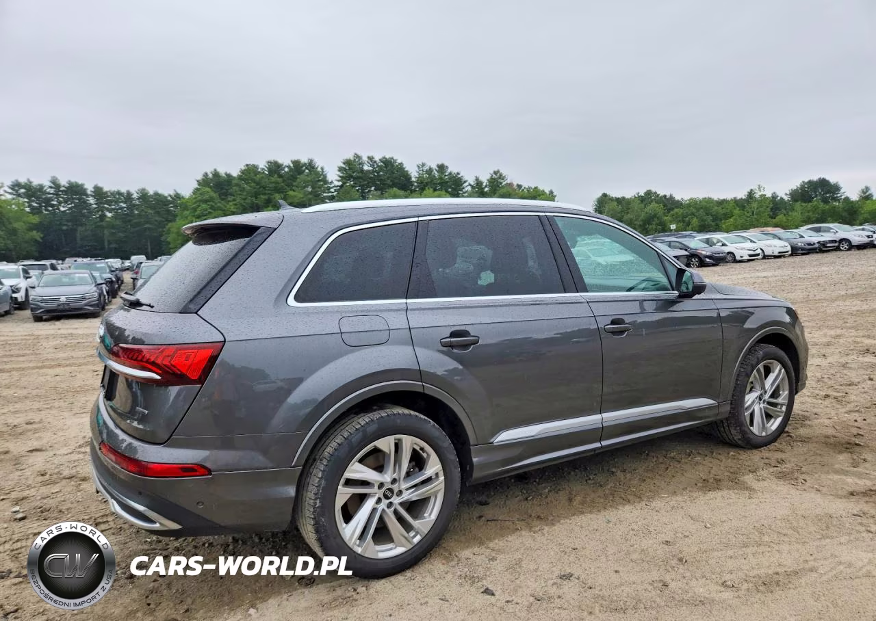2021 Audi Q7 Premium Plus VIN:WA1LXAF75MD041946 - 3