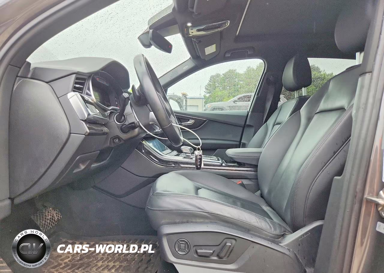 2021 Audi Q7 Premium Plus VIN:WA1LXAF75MD041946 - 7