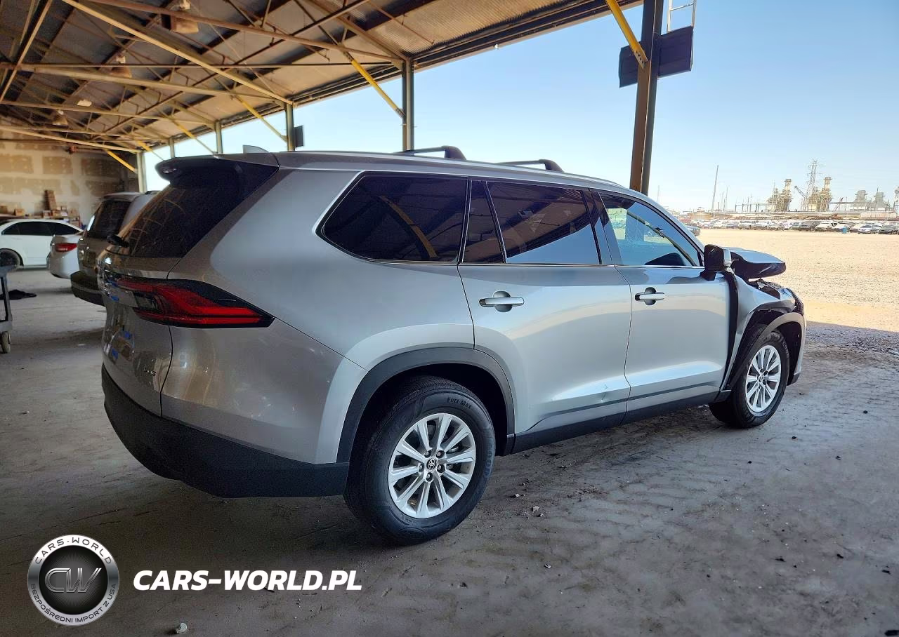 2024 Toyota Grand Highlander Xle VIN:5TDAAAA5XRS015925 - 3