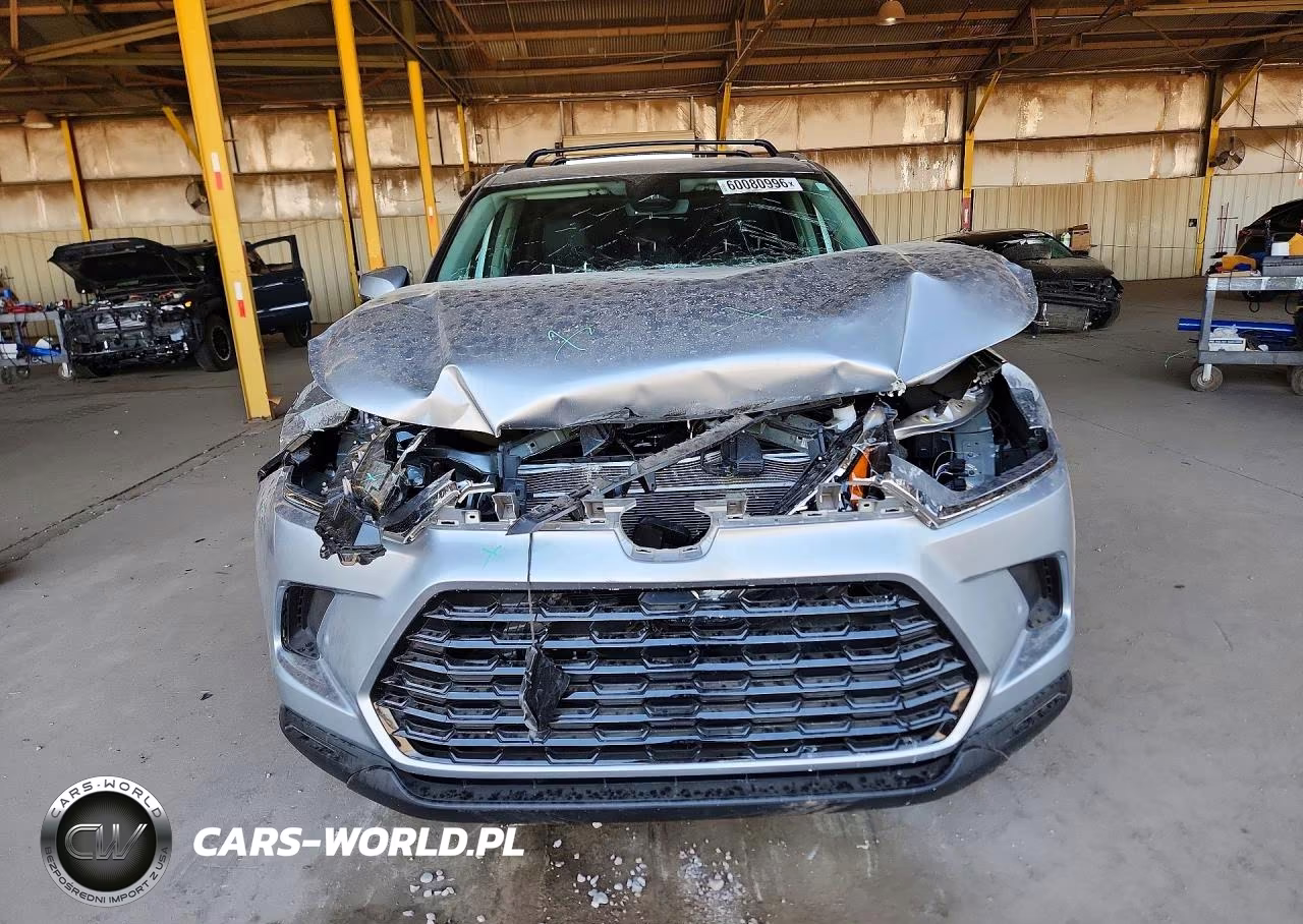2024 Toyota Grand Highlander Xle VIN:5TDAAAA5XRS015925 - 5