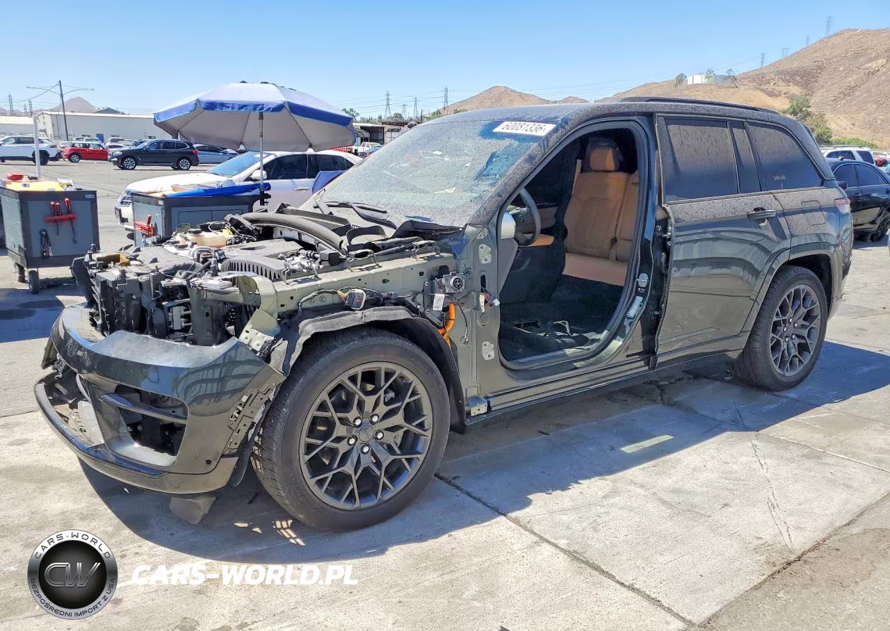 2024 Jeep Grand Cherokee Summit 4Xe – zdjęcie 1 z 13