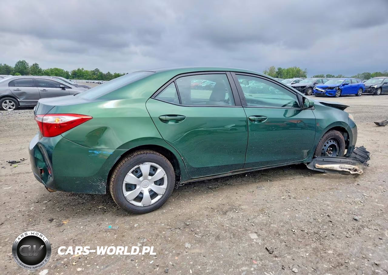 2016 Toyota Corolla Le VIN:2T1BURHE8GC631371 - 3