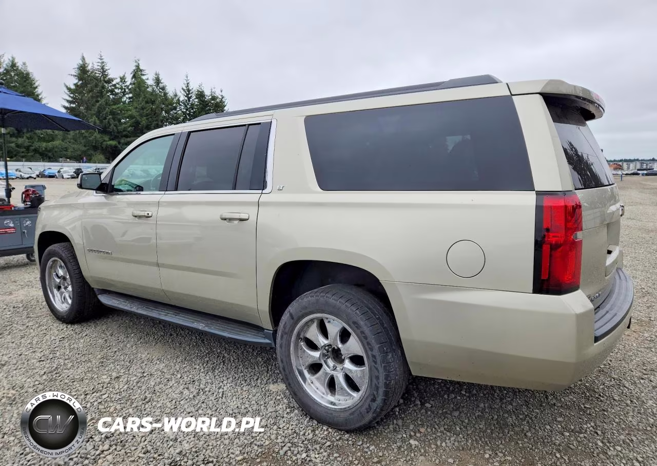 2017 Chevrolet Suburban C1500 Lt VIN:1GNSCHKCXHR130825 - 2