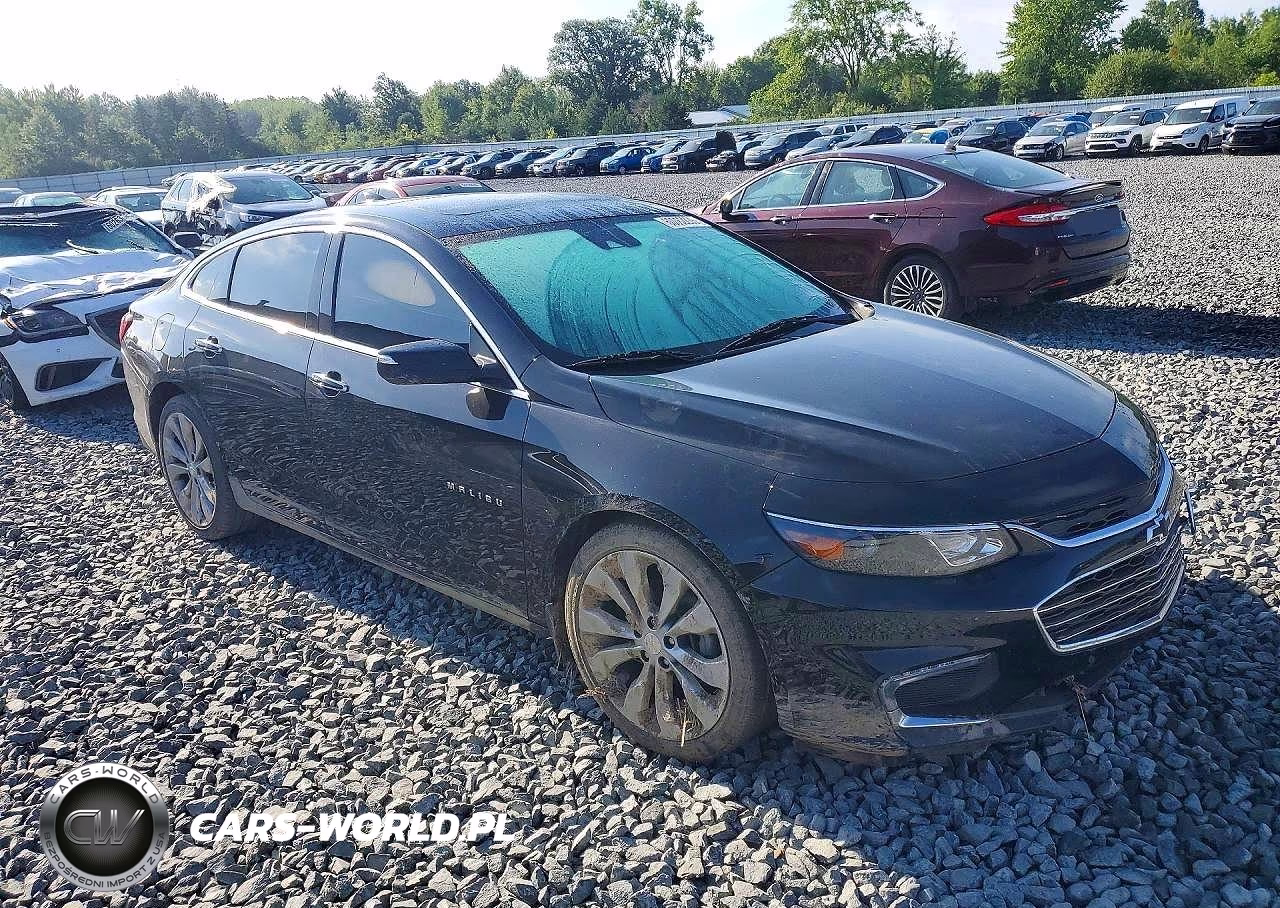 2018 Chevrolet Malibu Premier VIN:1G1ZE5SX5JF236540 - 4