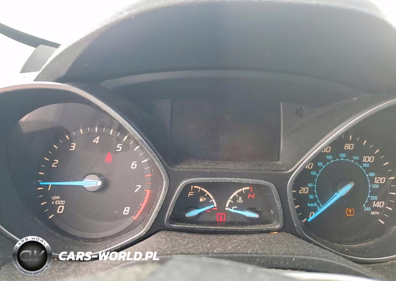 2016 Ford Escape S VIN:1FMCU0F72GUB82210 - 9