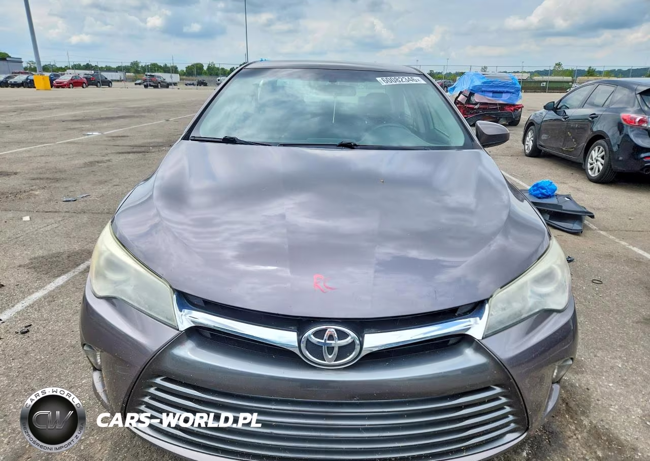 2015 Toyota Camry Le VIN:4T1BF1FK0FU058290 - 5
