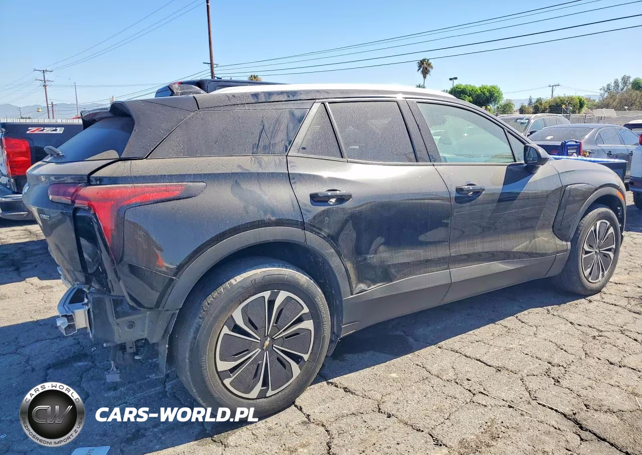 2024 Chevrolet Blazer 2Lt VIN:3GNKDBRJ5RS200437 - 3