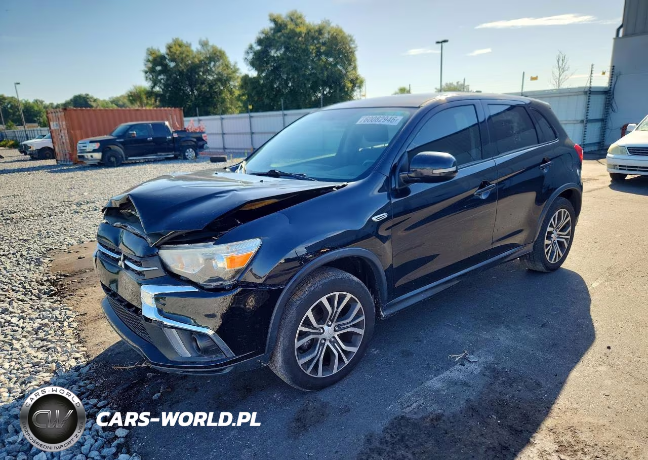 2018 Mitsubishi Outlander Sport Es – zdjęcie 1 z 13