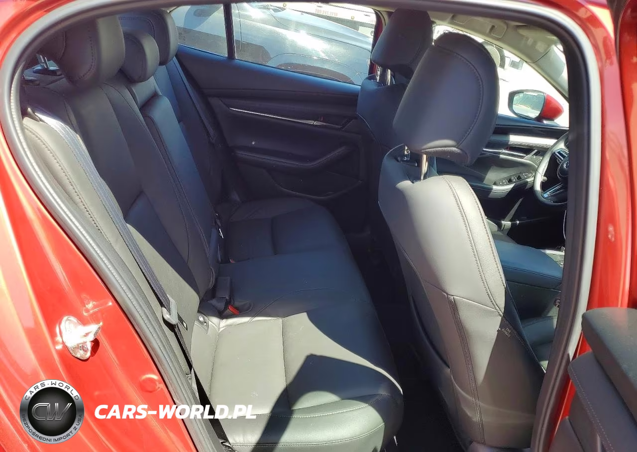2019 Mazda 3 Preferred VIN:3MZBPADL3KM110178 - 10