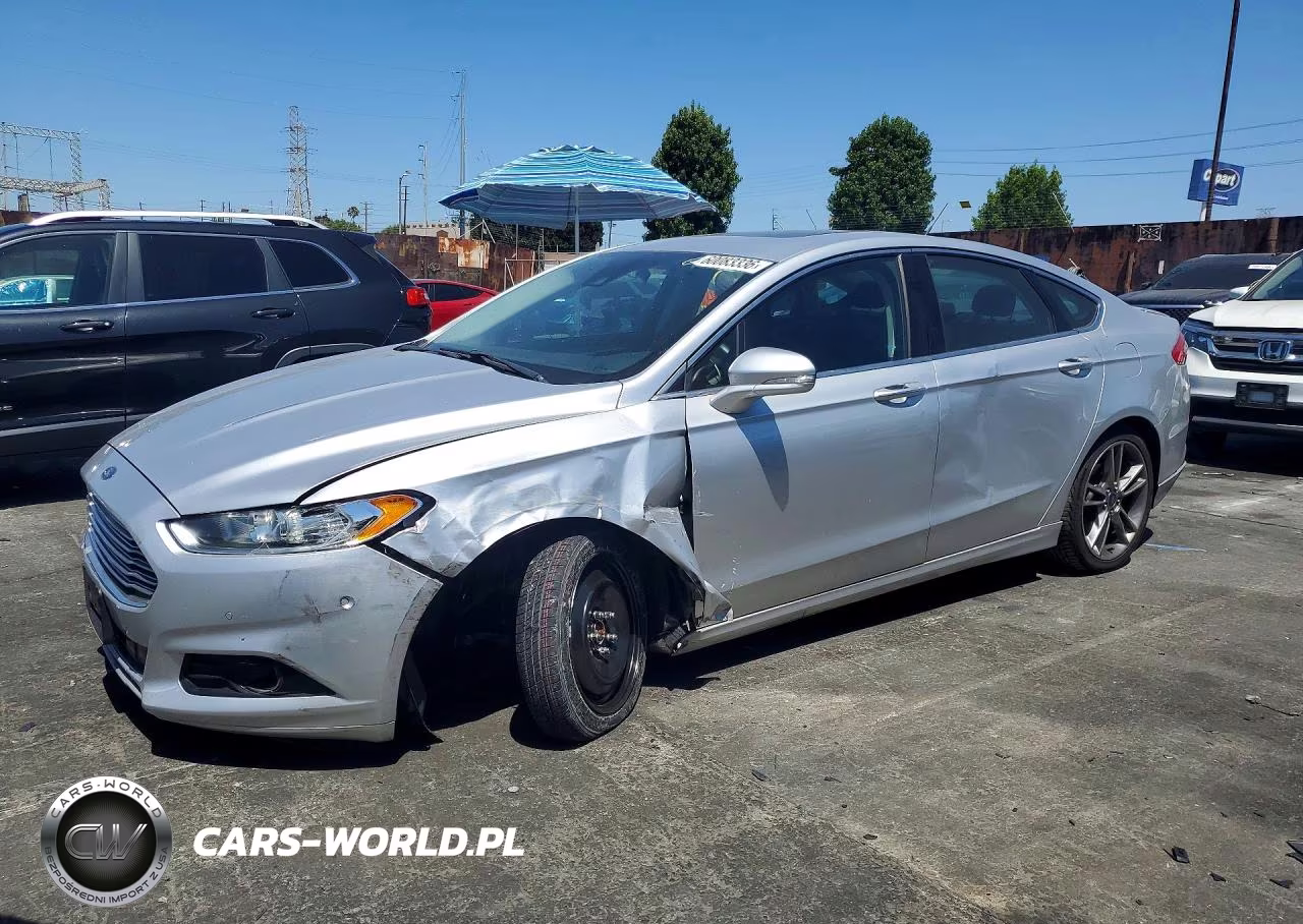 2015 Ford Fusion Titanium – zdjęcie 1 z 12