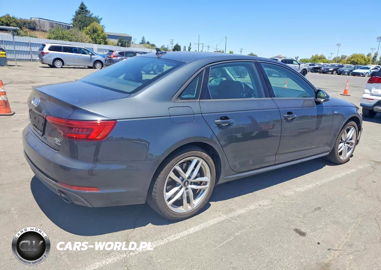 2017 Audi A4 Premium VIN:WAUDNAF42HN043771 - 3