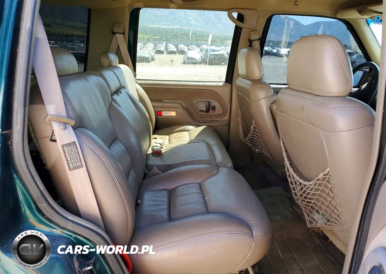 1996 GMC Yukon VIN:1GKEK13R5TJ751758 - 10