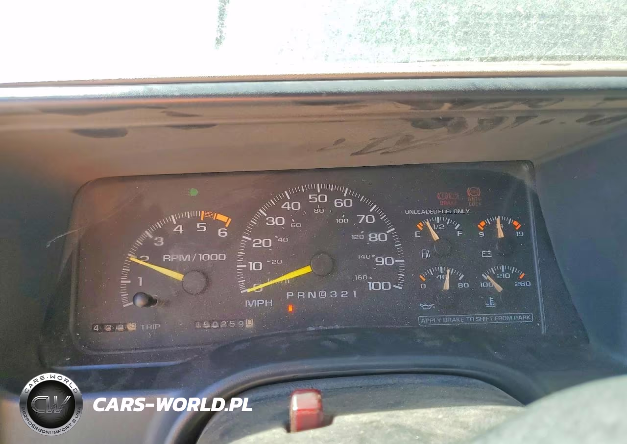 1996 GMC Yukon VIN:1GKEK13R5TJ751758 - 9