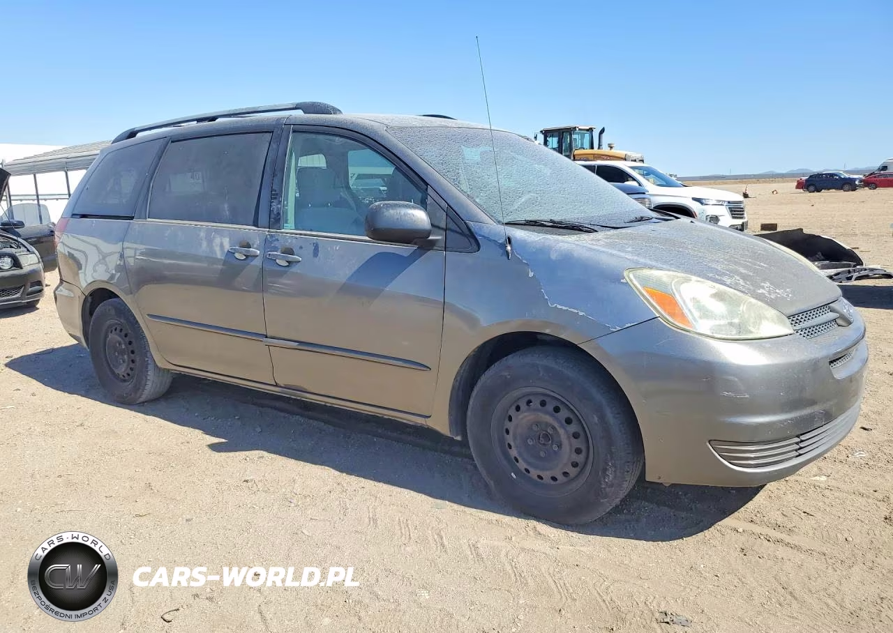 2005 Toyota Sienna Le 7 Passenger VIN:5TDZA23C65S370864 - 4