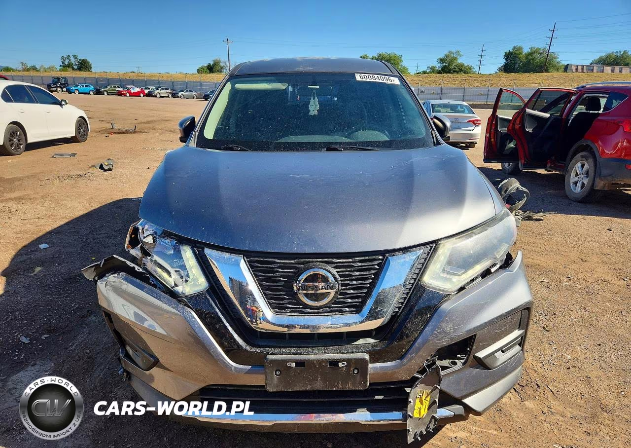 2018 Nissan Rogue S VIN:KNMAT2MVXJP557875 - 5