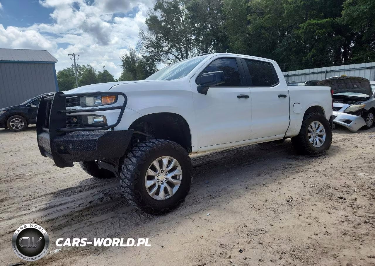 2020 Chevrolet Silverado C1500 Custom – zdjęcie 1 z 12