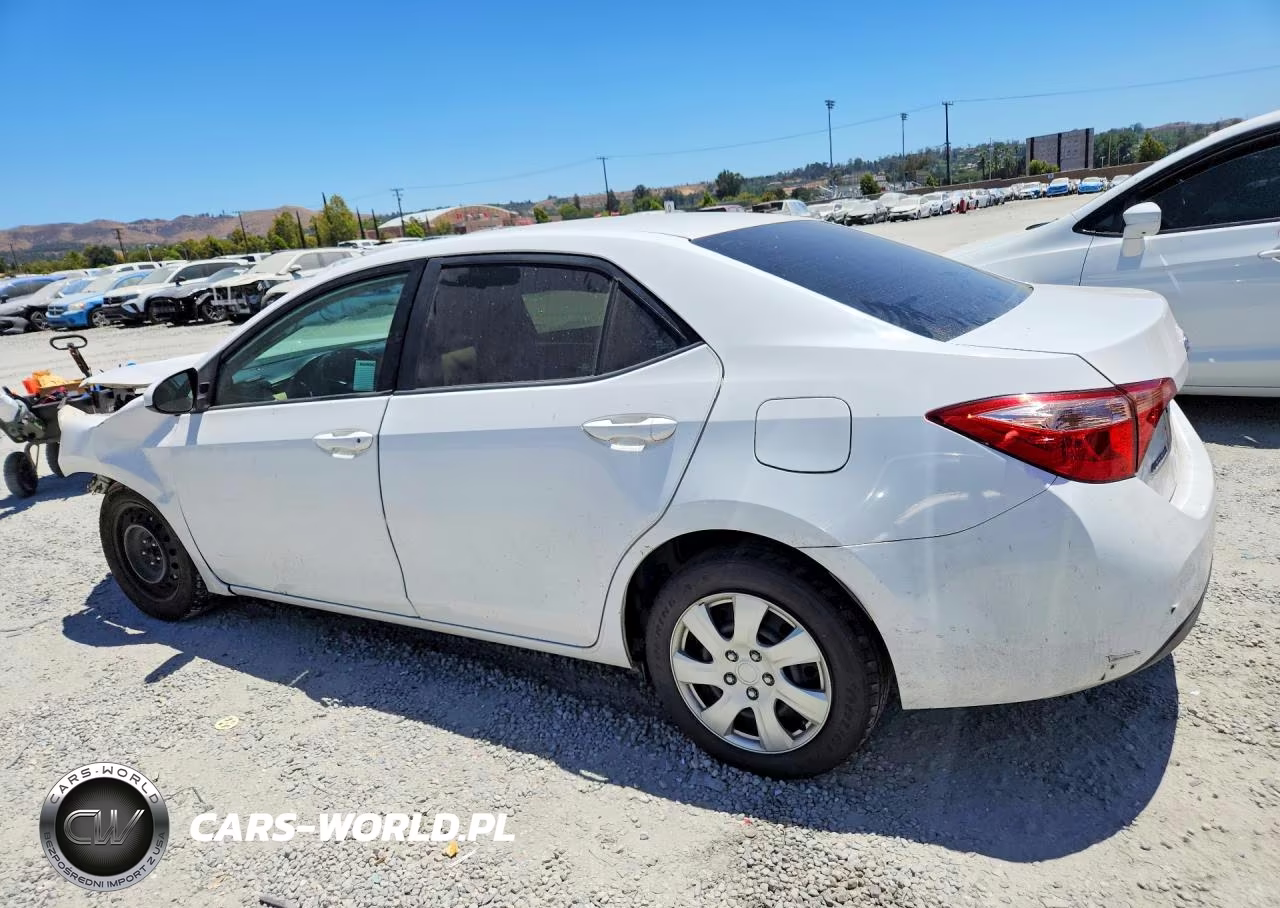 2017 Toyota Corolla Le VIN:5YFBURHEXHP684199 - 2