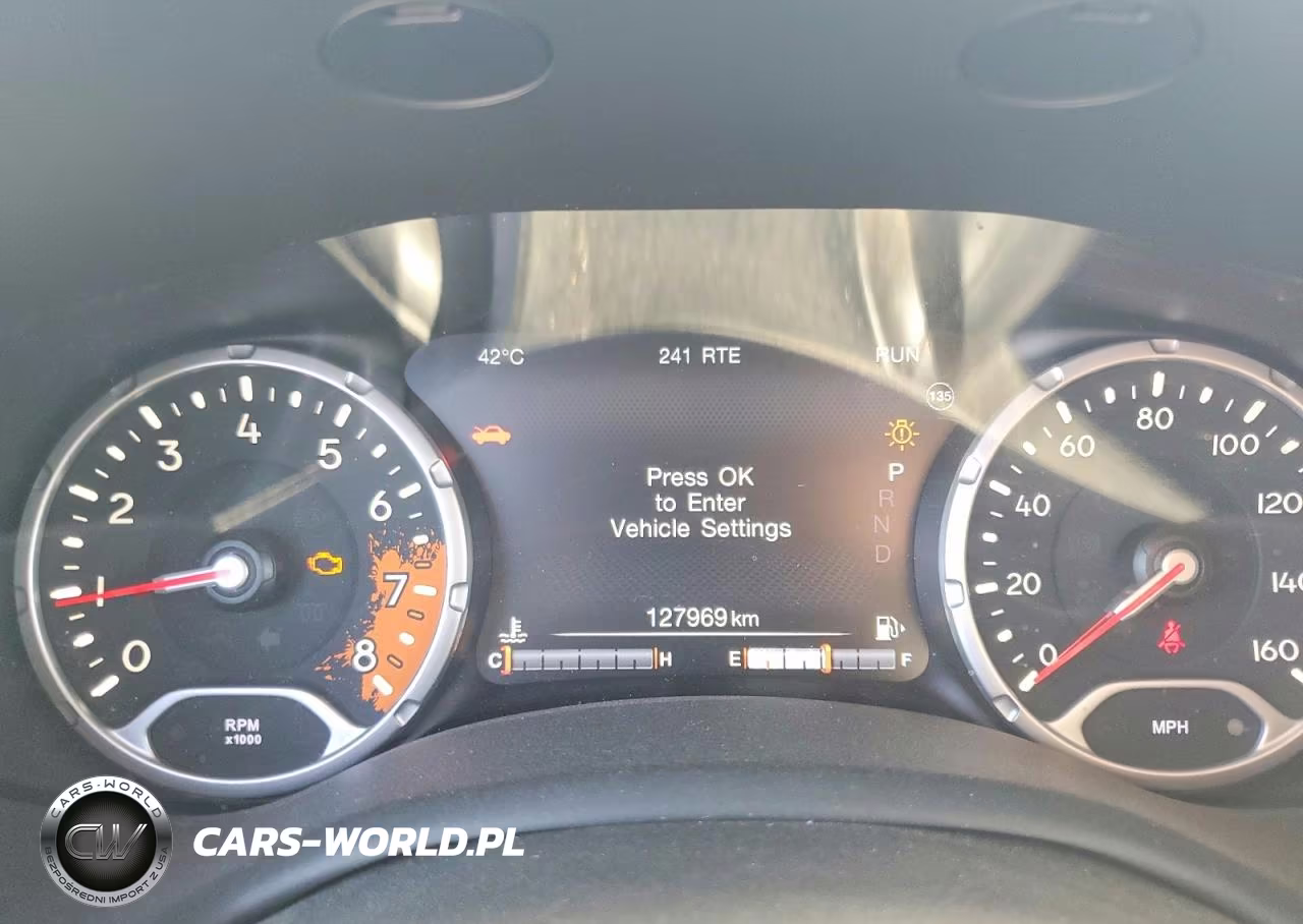 2018 Jeep Renegade Trailhawk VIN:ZACCJBCBXJPH41108 - 9